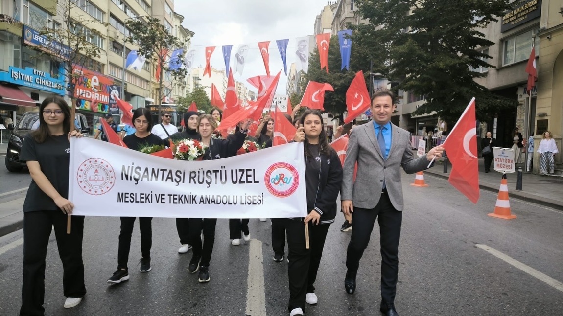 19 Eylül Gaziler Günü Yürüyüşündeyiz